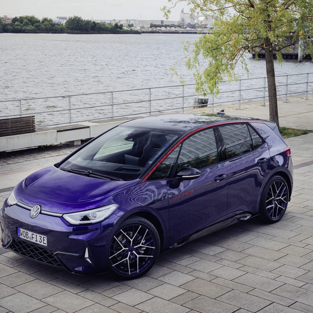 Auto-Müller Hüttenberg Innovationsbooster ID.3 FIRE+ICE