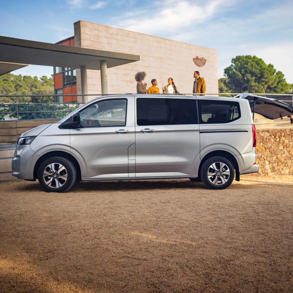 auto-mueller-lager-outlet-vw-nutzfahrzeueg-caravelle