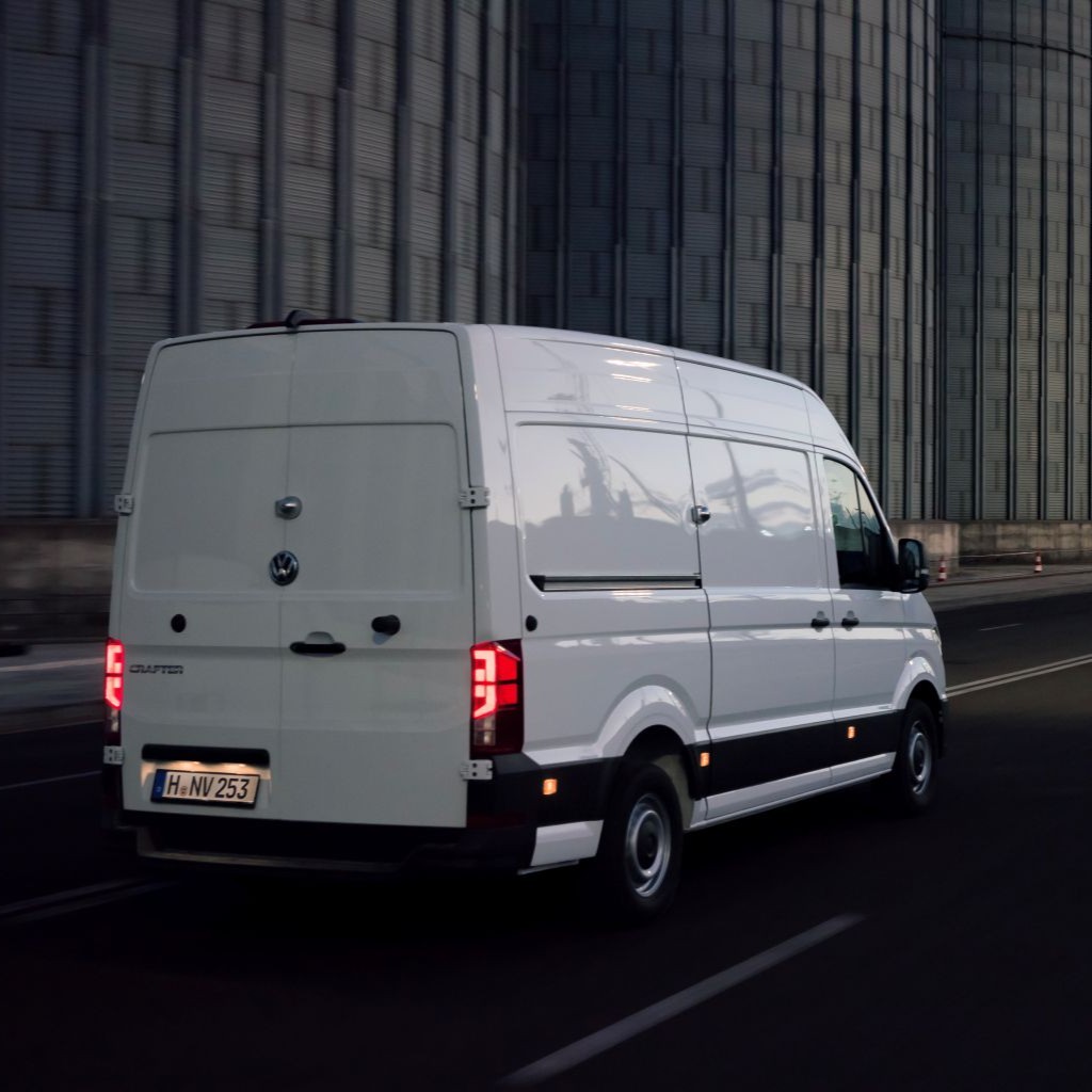 auto-mueller-vw nutzfahrzeuge-crafter-lager-otlet